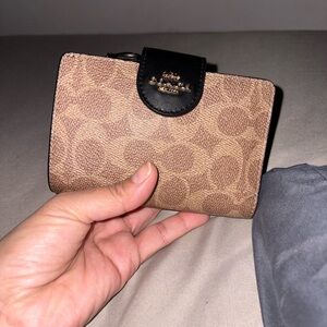 COACH Tan/Black/Gold Signature Canvas Wallet with Black Leather Tab